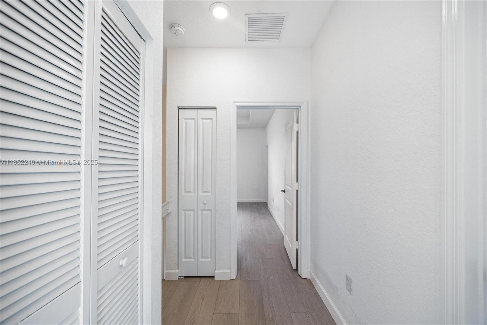 HOMESTEAD PARK OF COMMERC - Residential