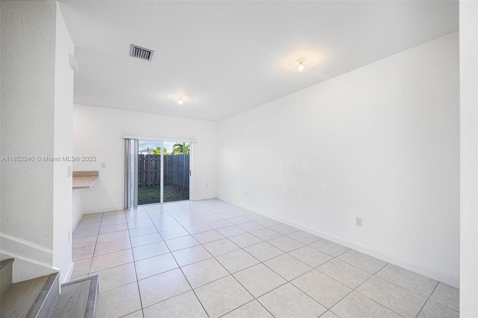 HOMESTEAD PARK OF COMMERC - Residential