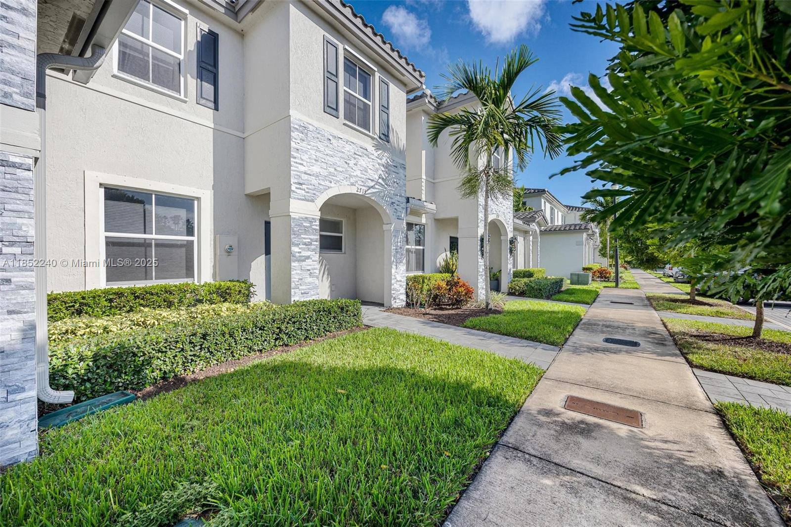 HOMESTEAD PARK OF COMMERC - Residential