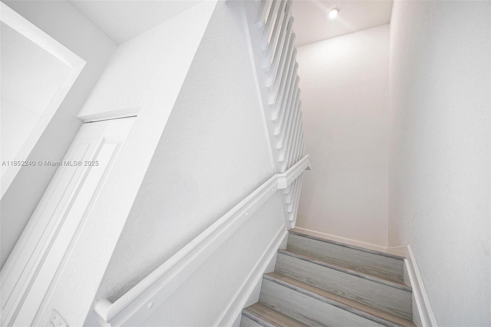 HOMESTEAD PARK OF COMMERC - Residential