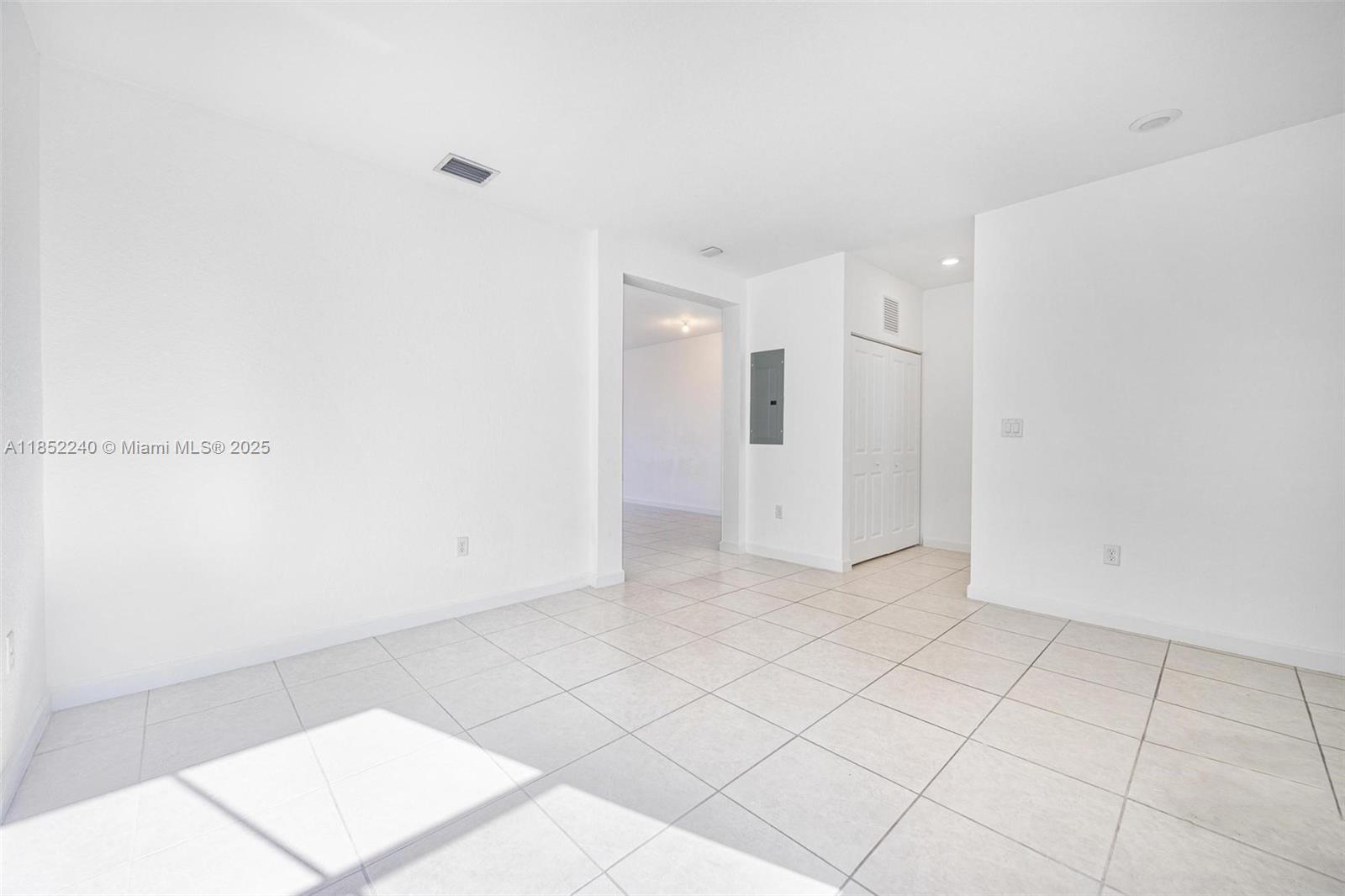 HOMESTEAD PARK OF COMMERC - Residential