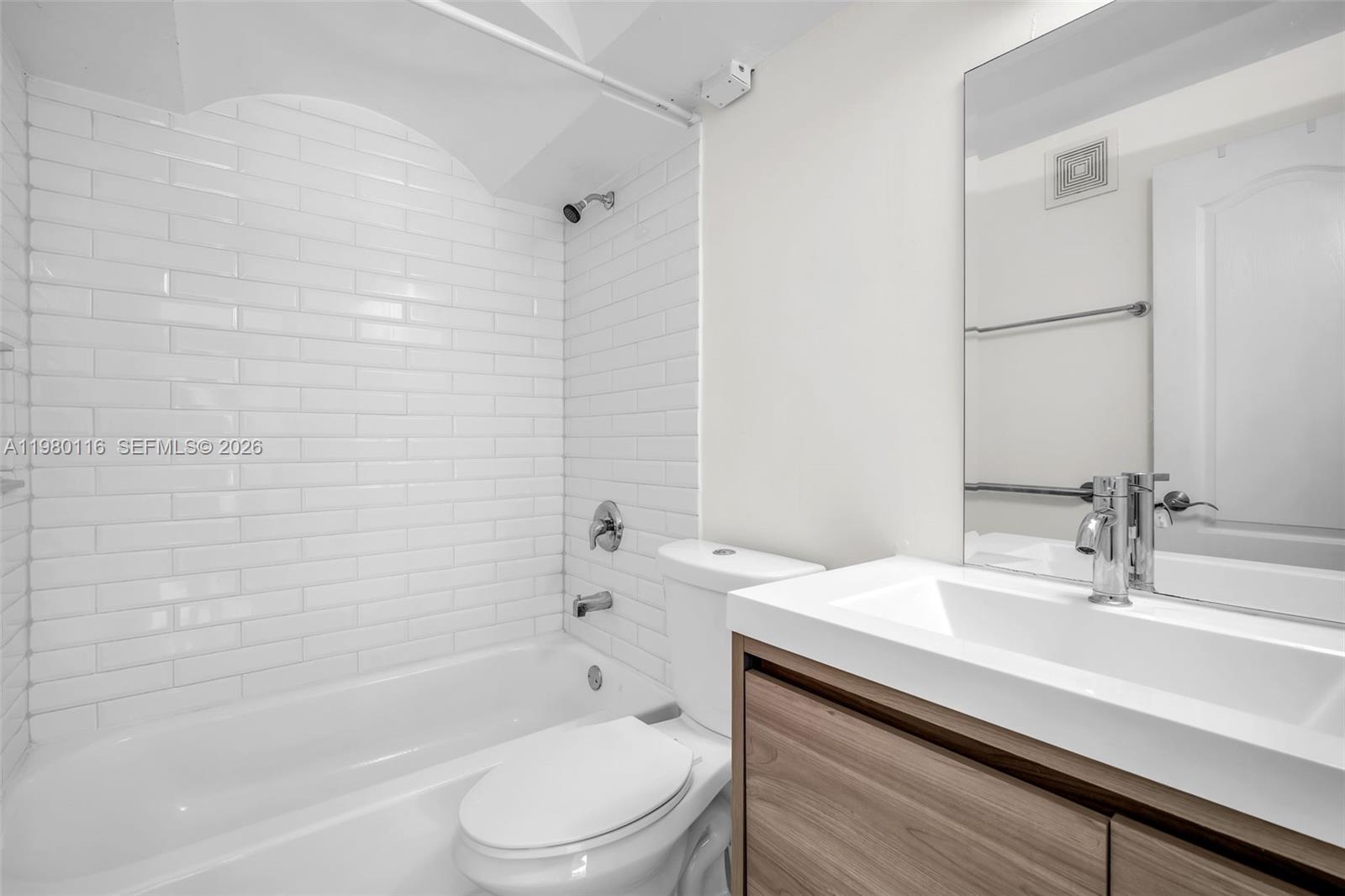 VIRGINIA POINTE CONDO - Residential Lease