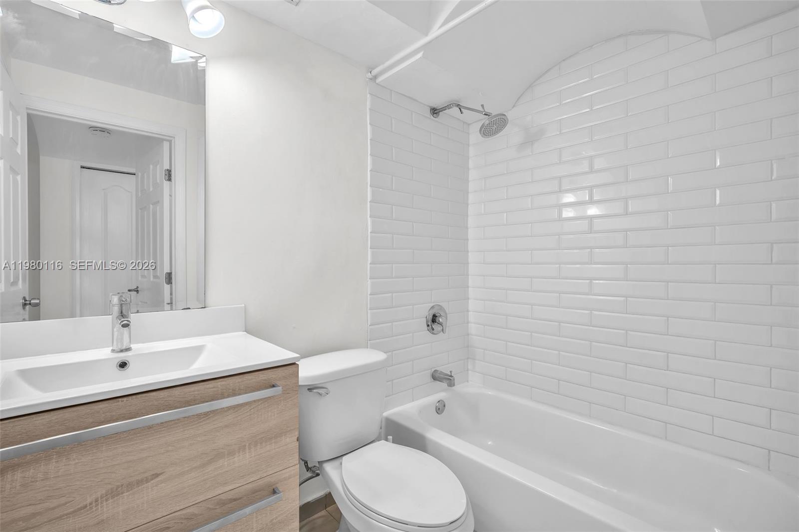 VIRGINIA POINTE CONDO - Residential Lease