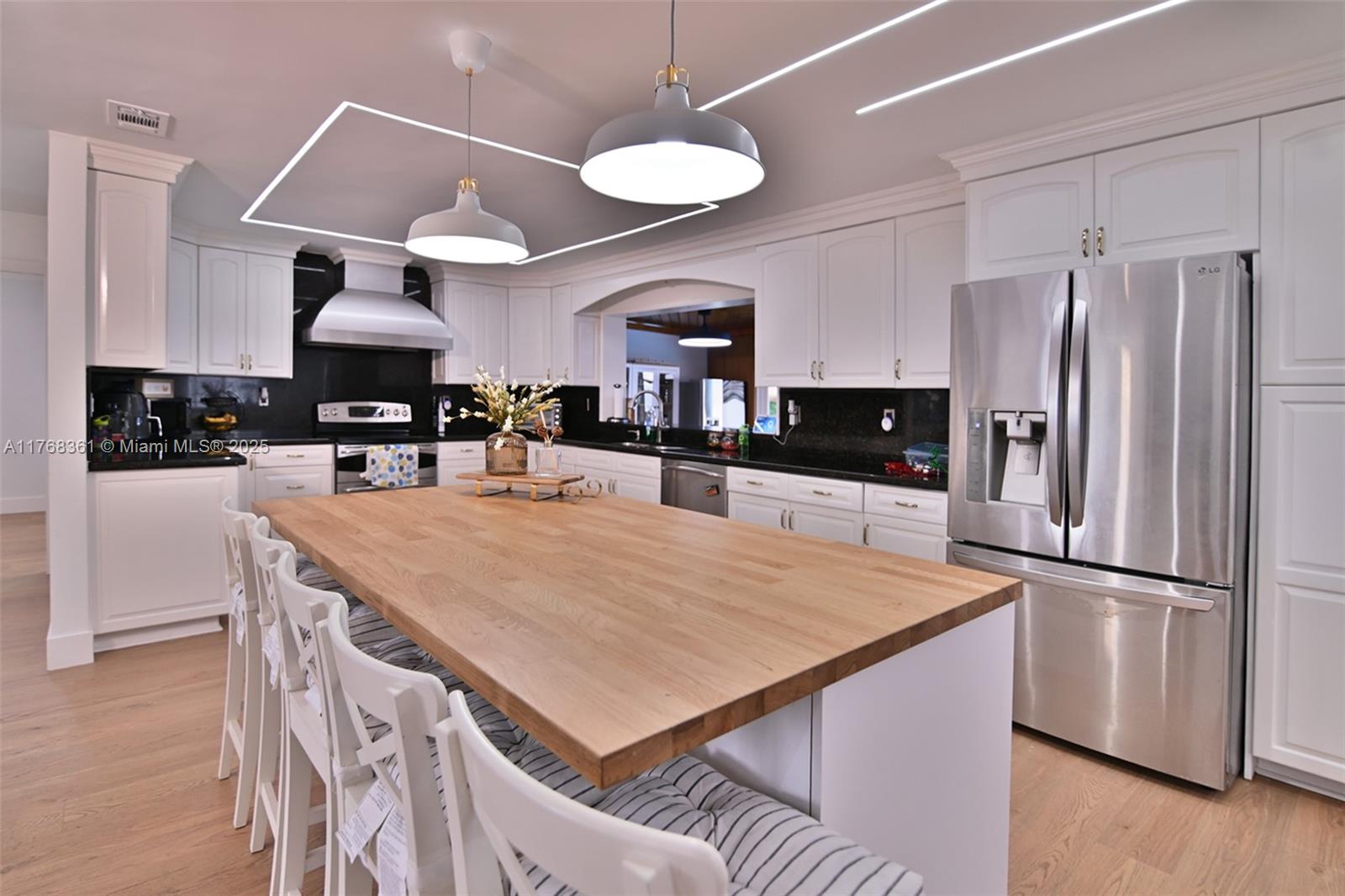 UNIVERSITY PARK WEST SEC - Residential