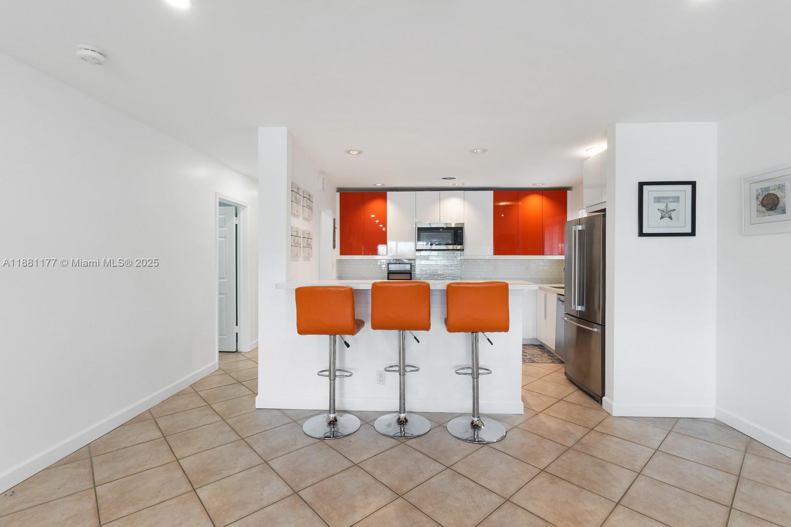 HOLLYWOOD - Residential