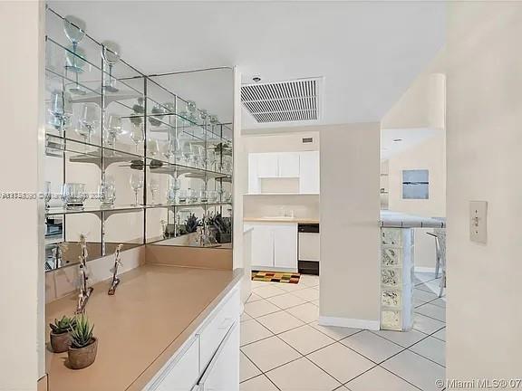 100 Lincoln Rd 633