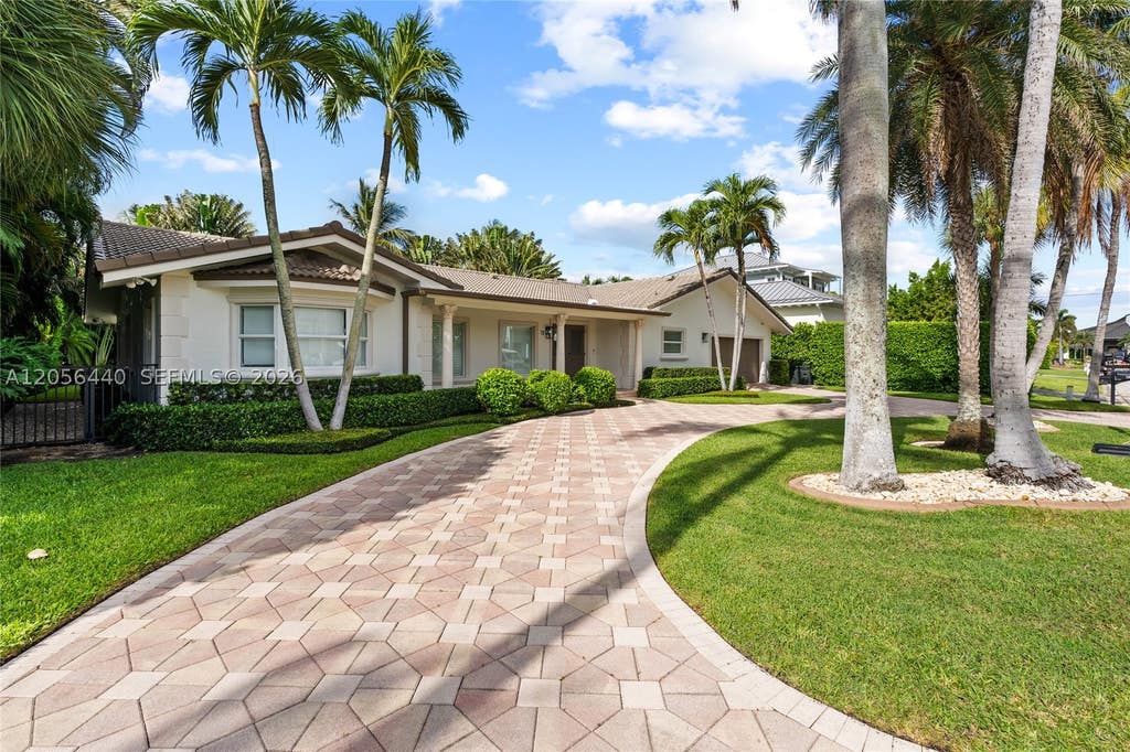 Photo of 18 Eleuthera Drive, Ocean Ridge, FL 33435 (MLS # A12056440)