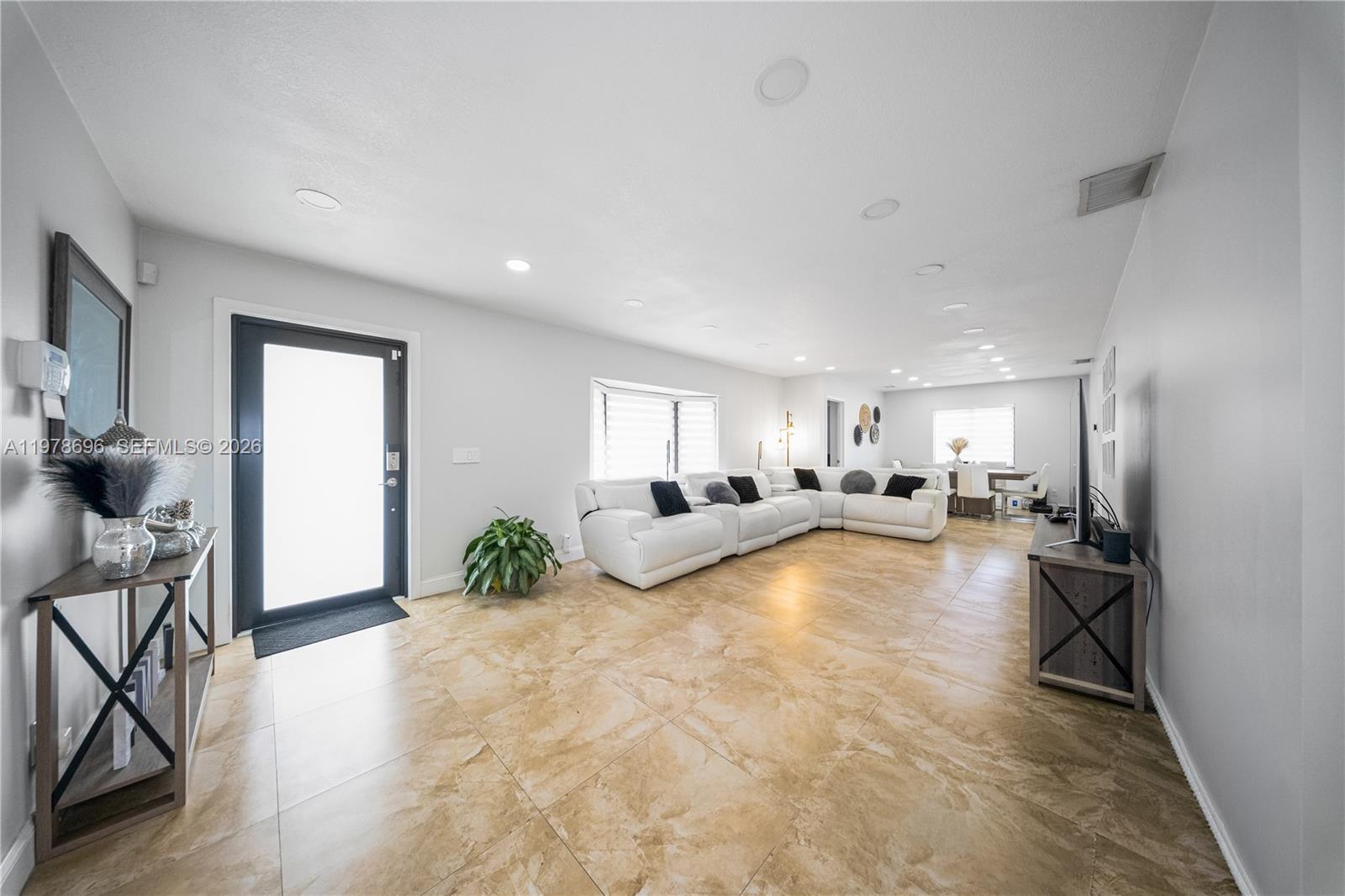 RAINBOW LAKES SECTION 2 - Residential