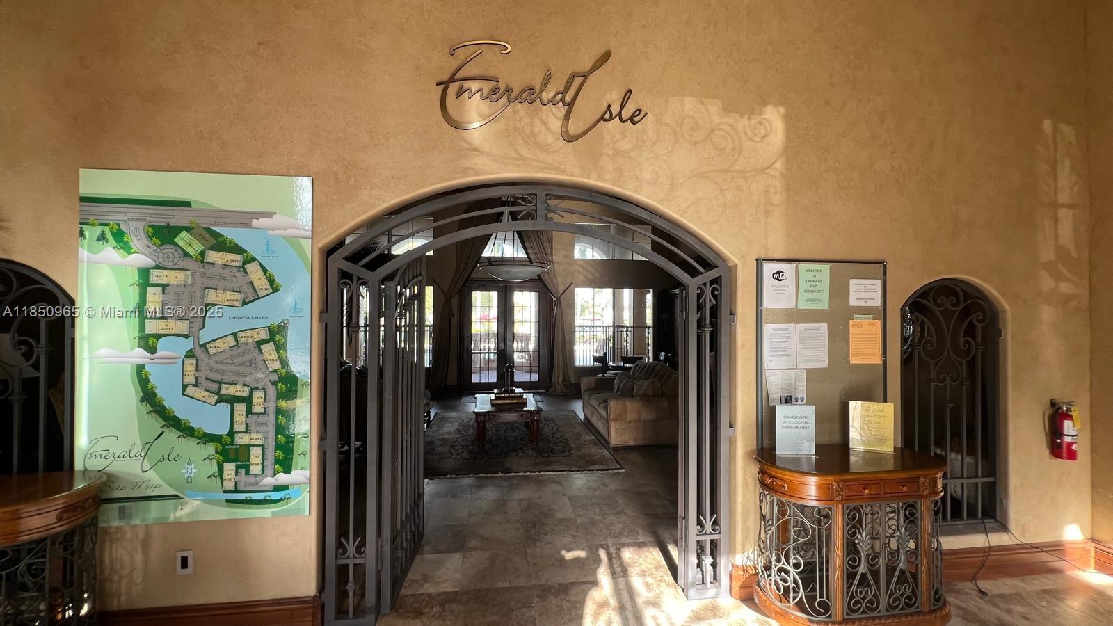 EMERALD ISLE AT LAGUNA LA - Residential Lease