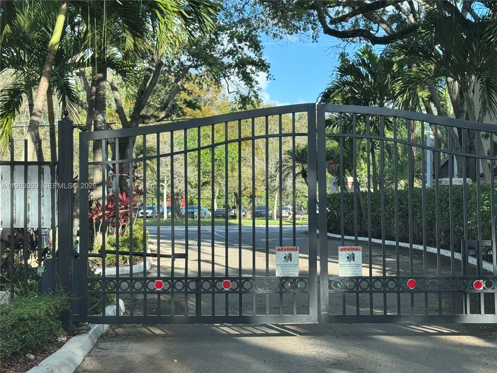 EMERALD OAKS 24 CONDO - Residential