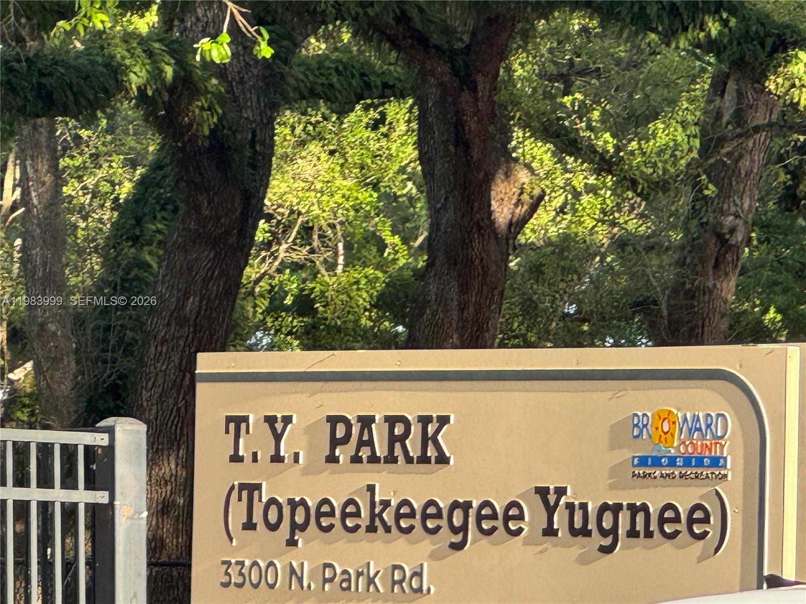 EMERALD OAKS 24 CONDO - Residential