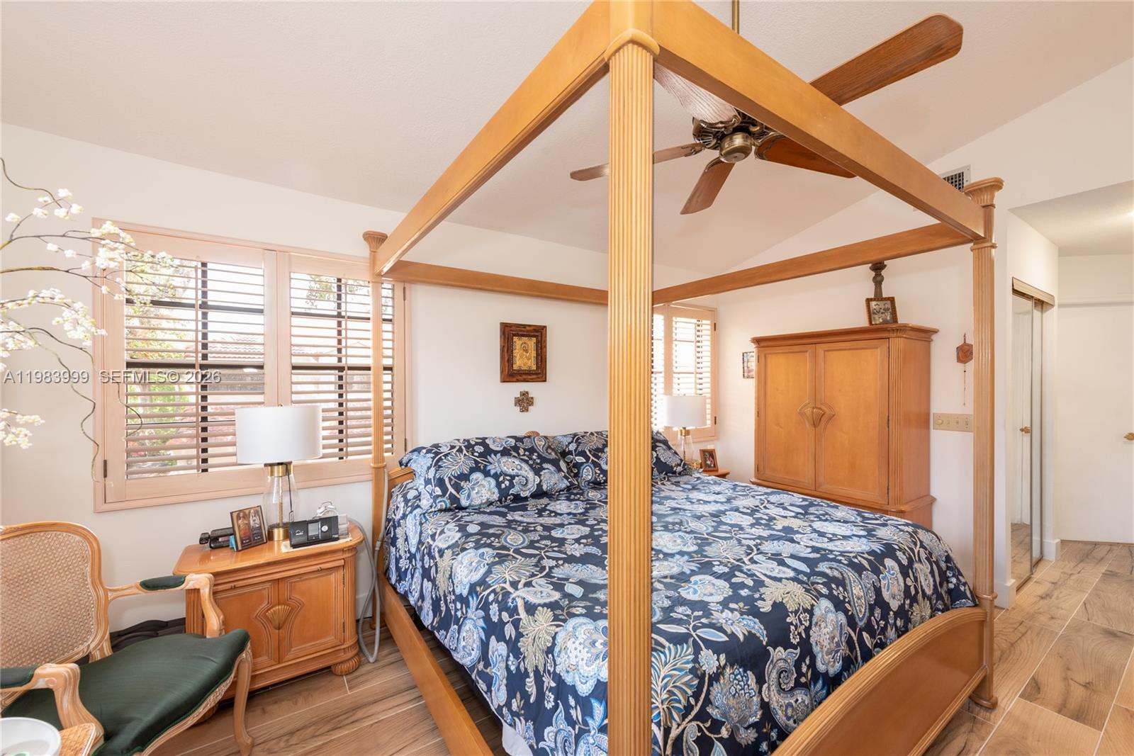 EMERALD OAKS 24 CONDO - Residential