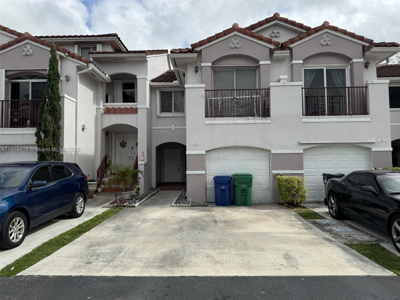 Amazing opportunity to rent a specious townhouse at The Villas at The Hammocks. Property is centrally located and close to big shopping centers and highways. More than half of the garage has been converted into a family area.