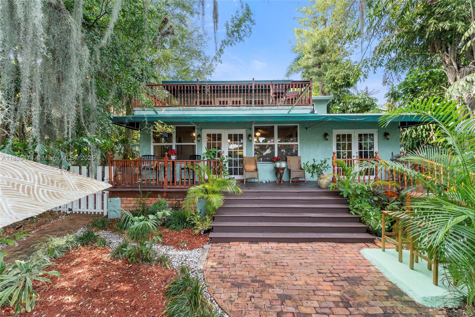 WAVERLY PLACE - Residential Lease