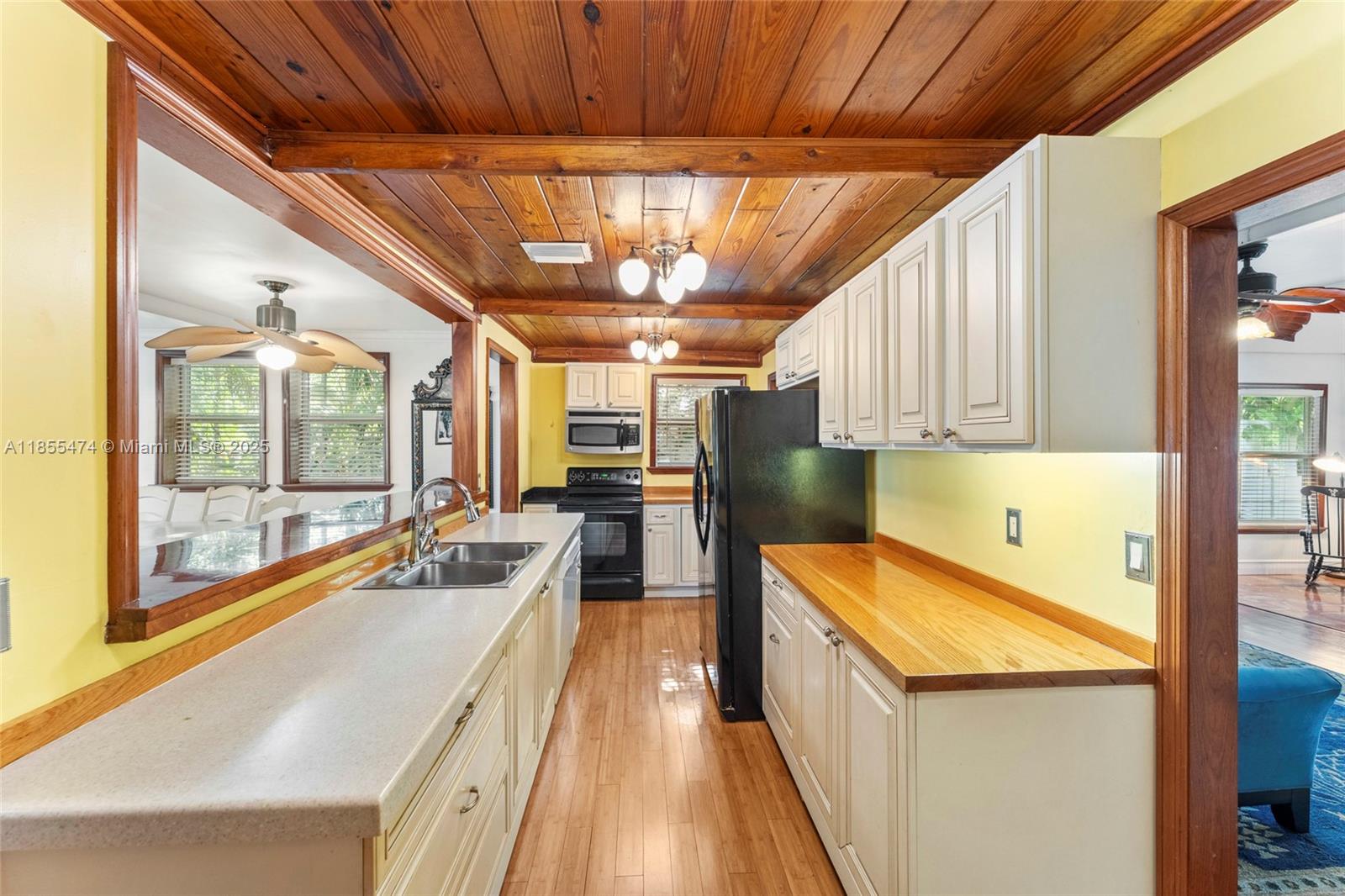 WAVERLY PLACE - Residential Lease