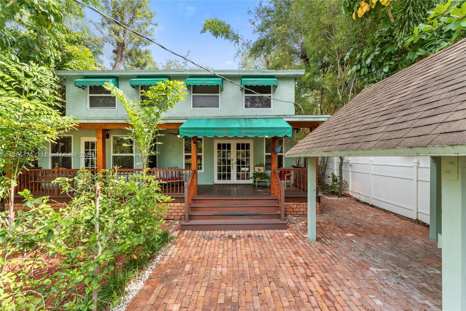 WAVERLY PLACE - Residential Lease