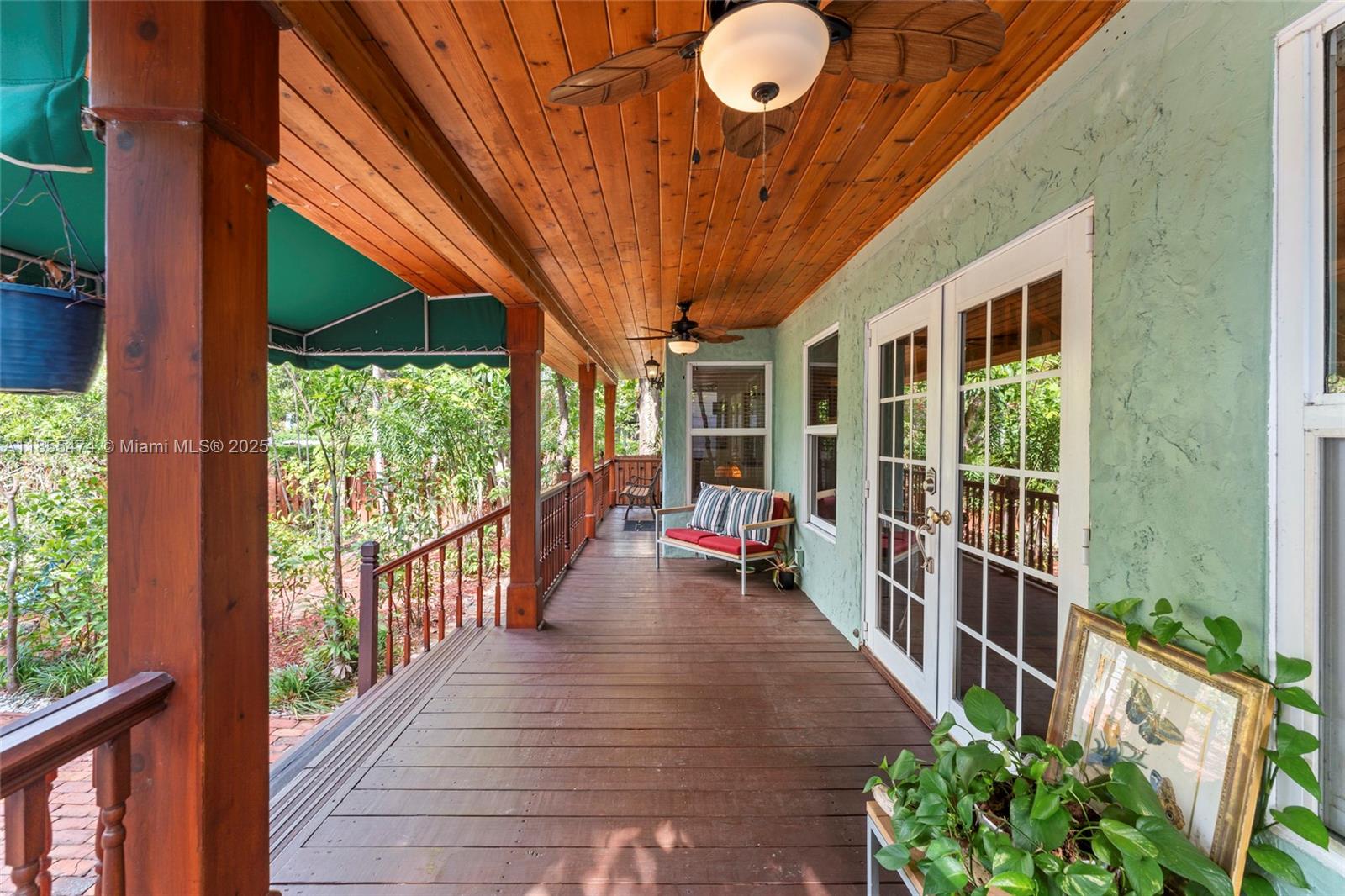 WAVERLY PLACE - Residential Lease