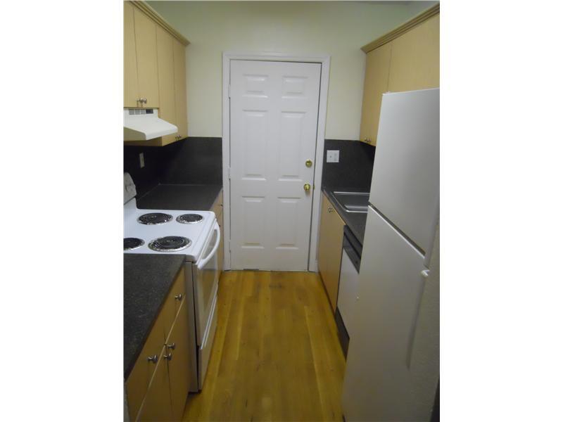 OLAS AZULES CONDO - Residential Lease