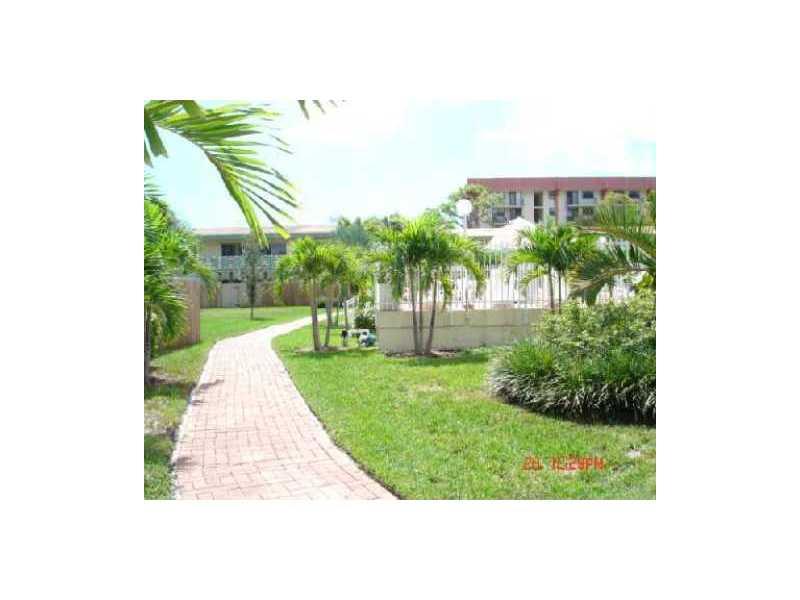 OLAS AZULES CONDO - Residential Lease