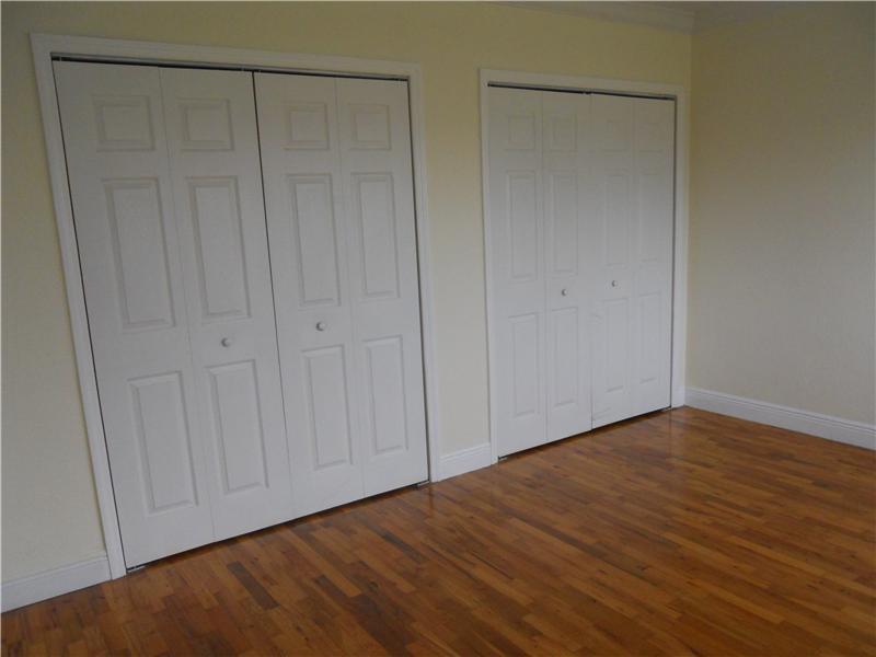 OLAS AZULES CONDO - Residential Lease