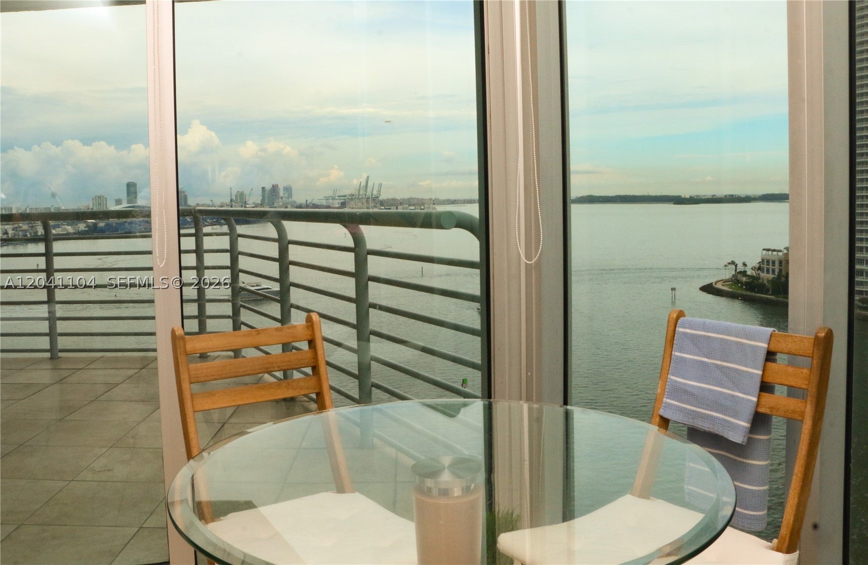 325 S Biscayne Blvd 1523