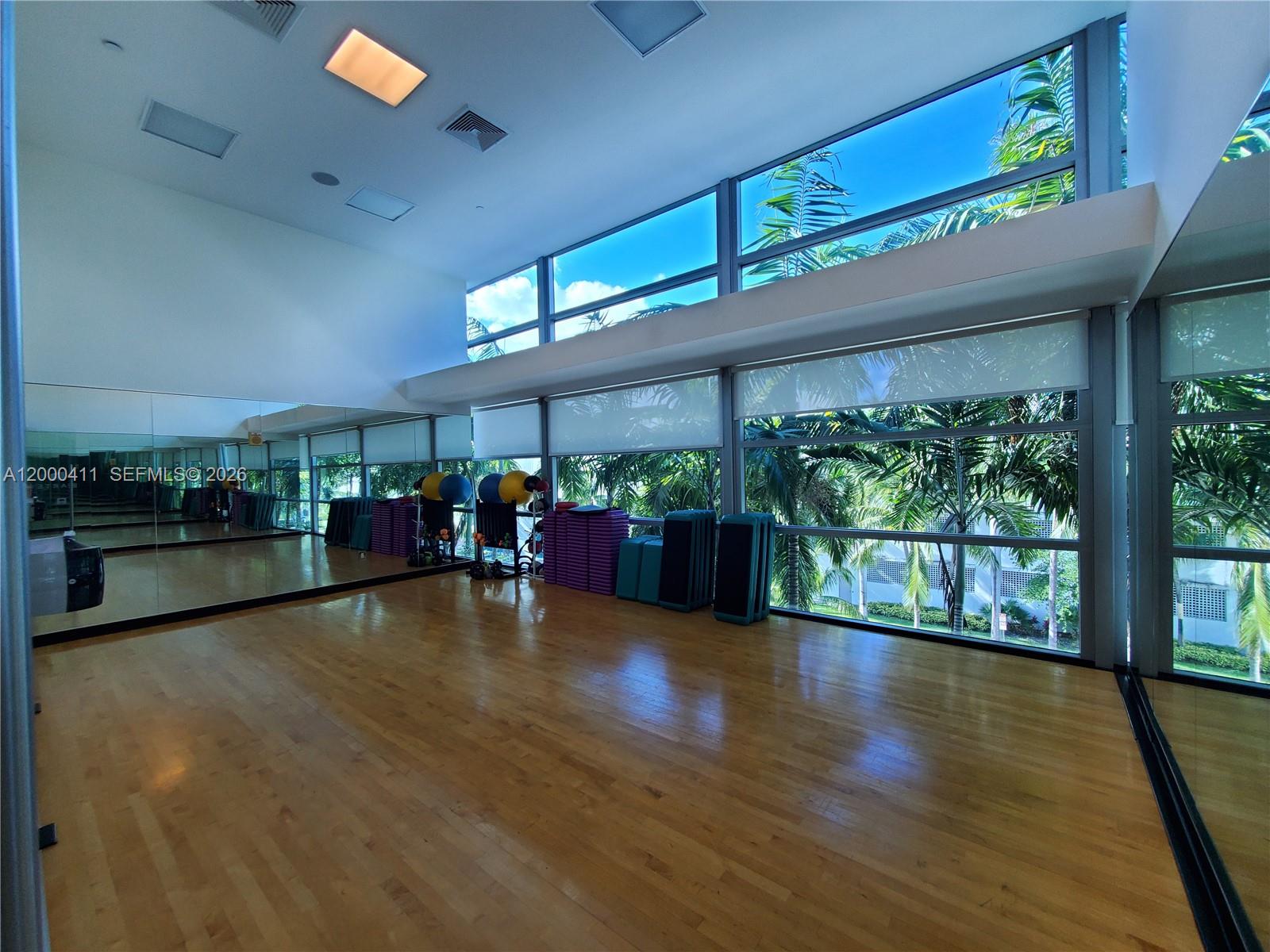 ARTECH RESIDENCES AT AVEN - Residential