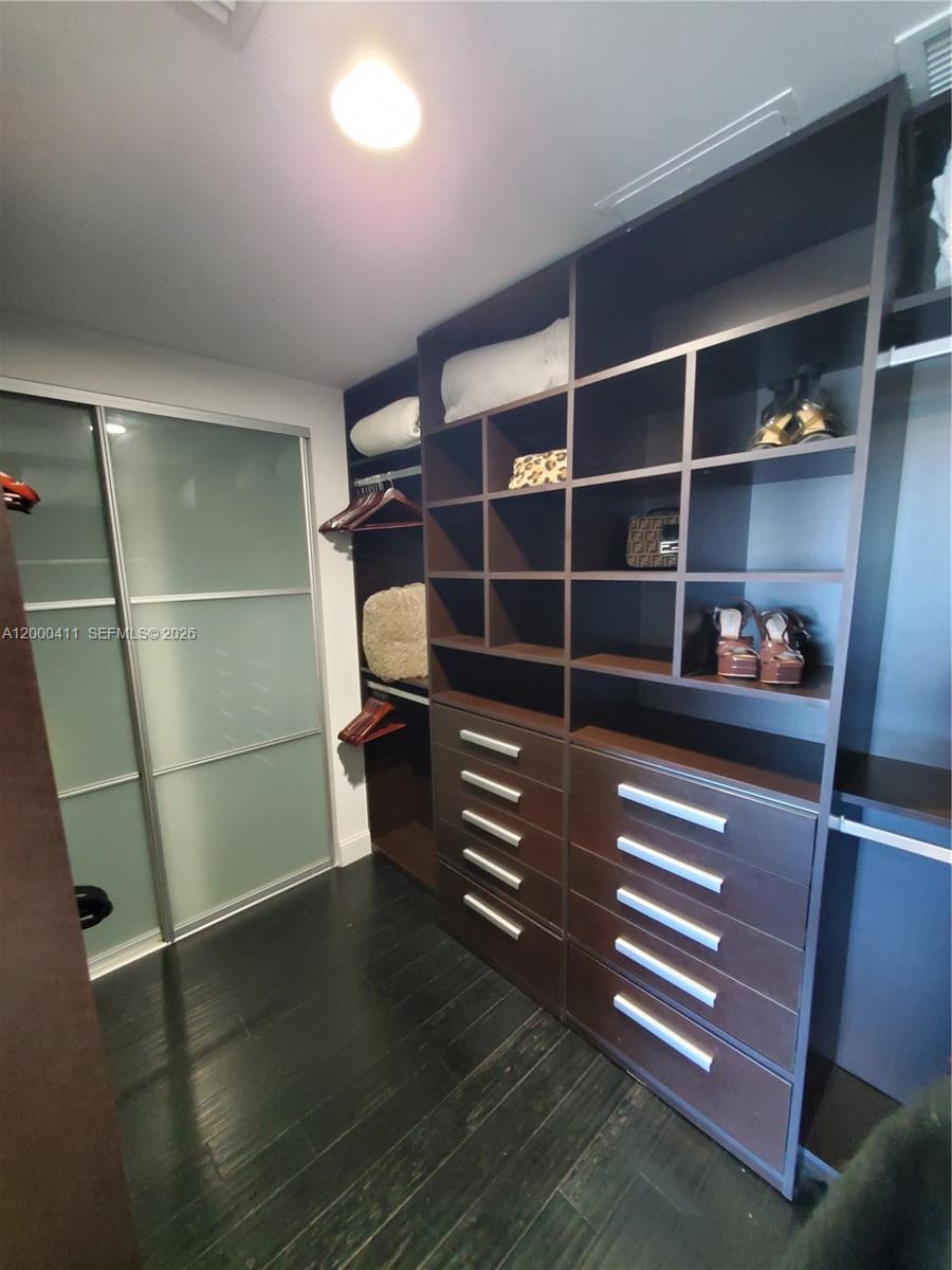 ARTECH RESIDENCES AT AVEN - Residential