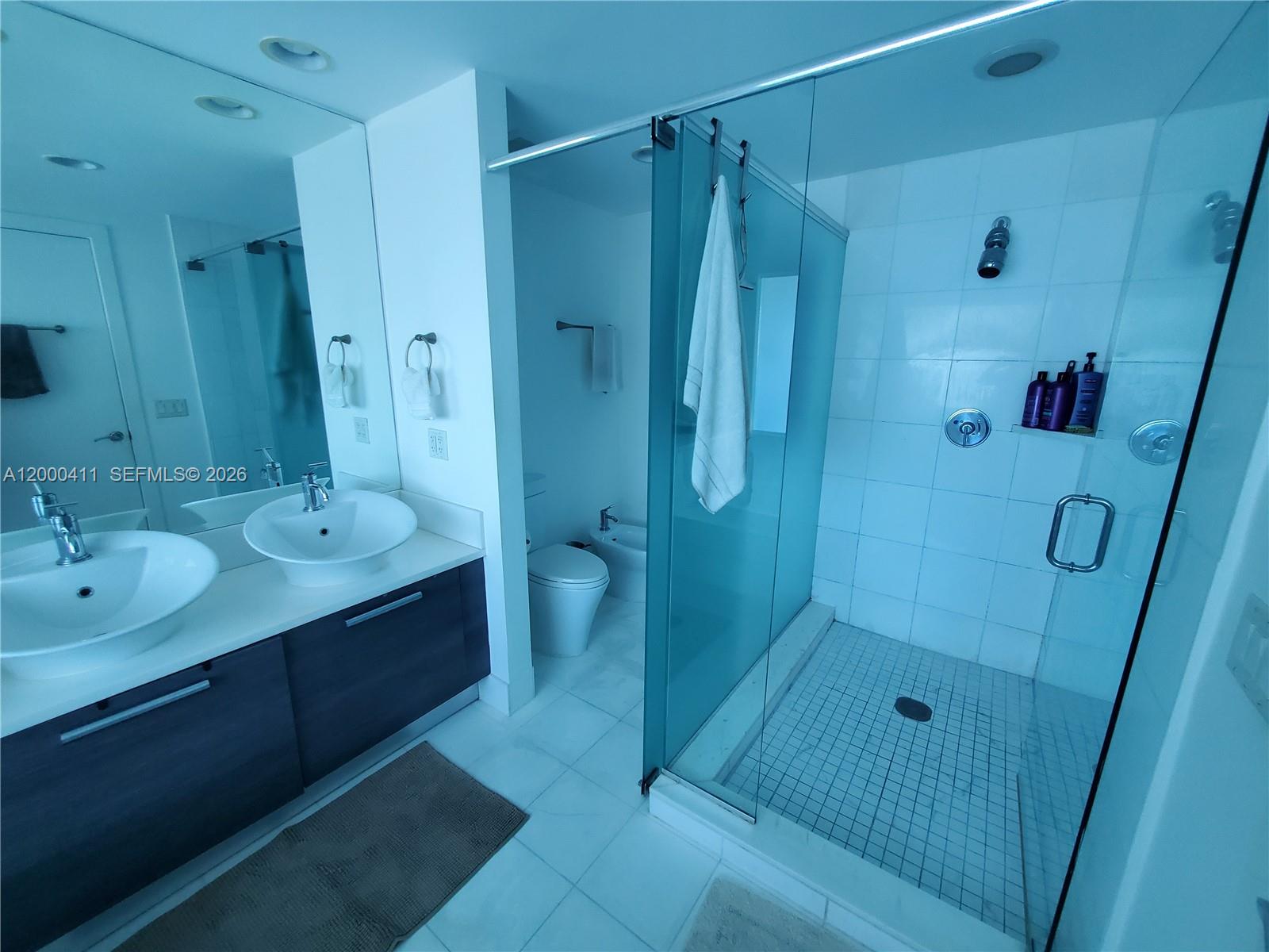 ARTECH RESIDENCES AT AVEN - Residential