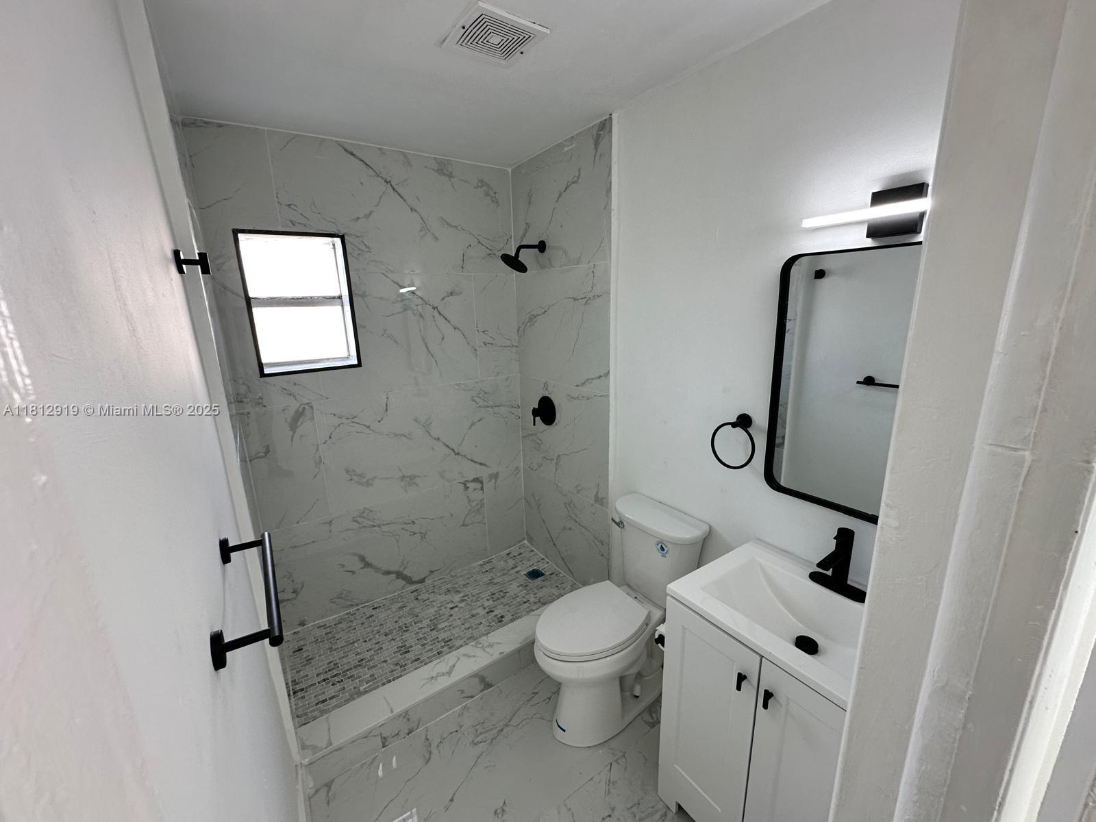 PINE RIDGE PARK - Residential Lease