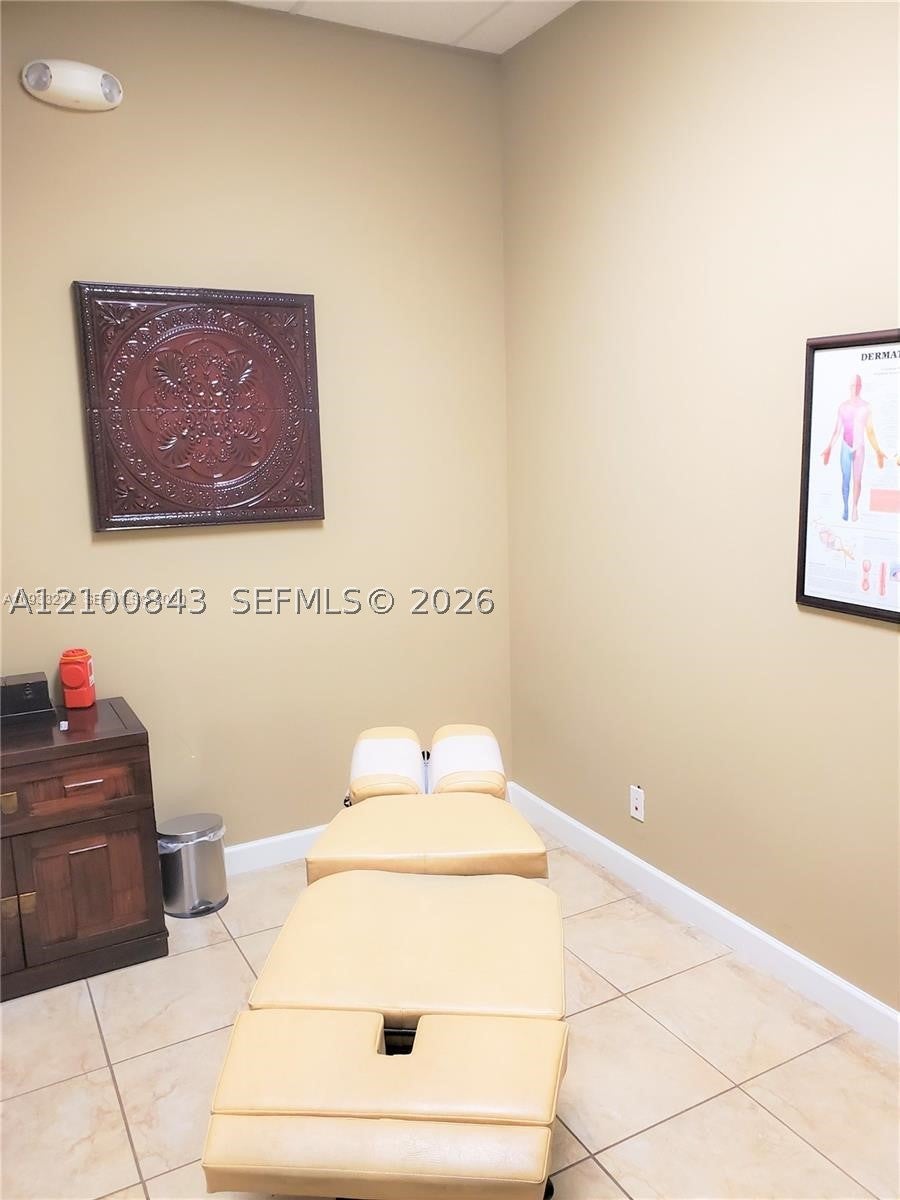 2751 Executive Park Dr 202
