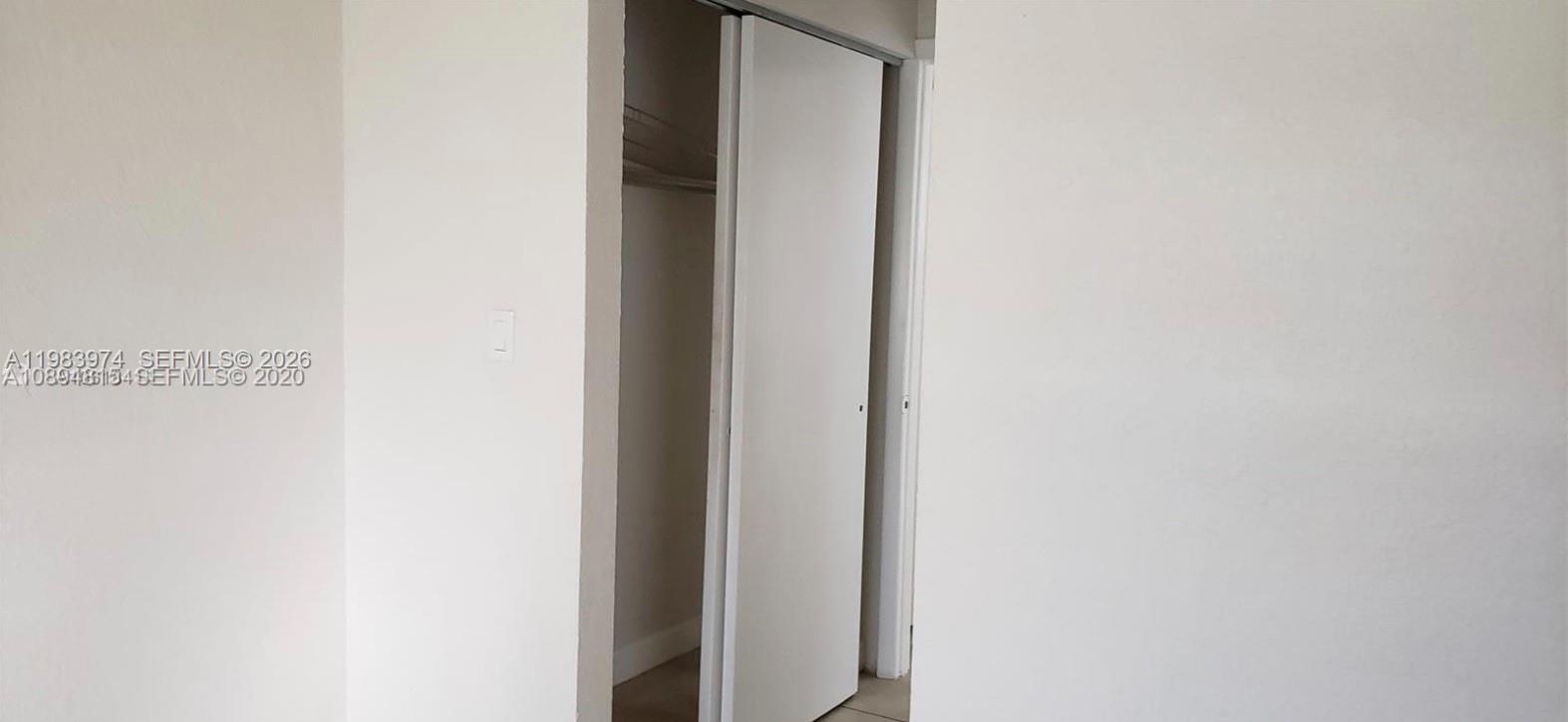 TOWNHOUSES OF PLANTATION - Residential