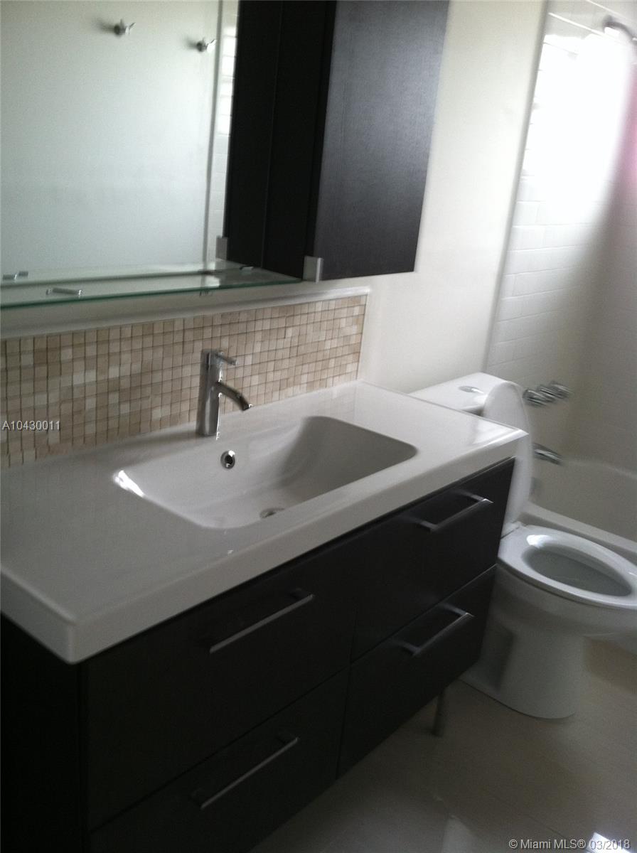 WINDSOR ESTATES NO 3 COND - Residential Lease