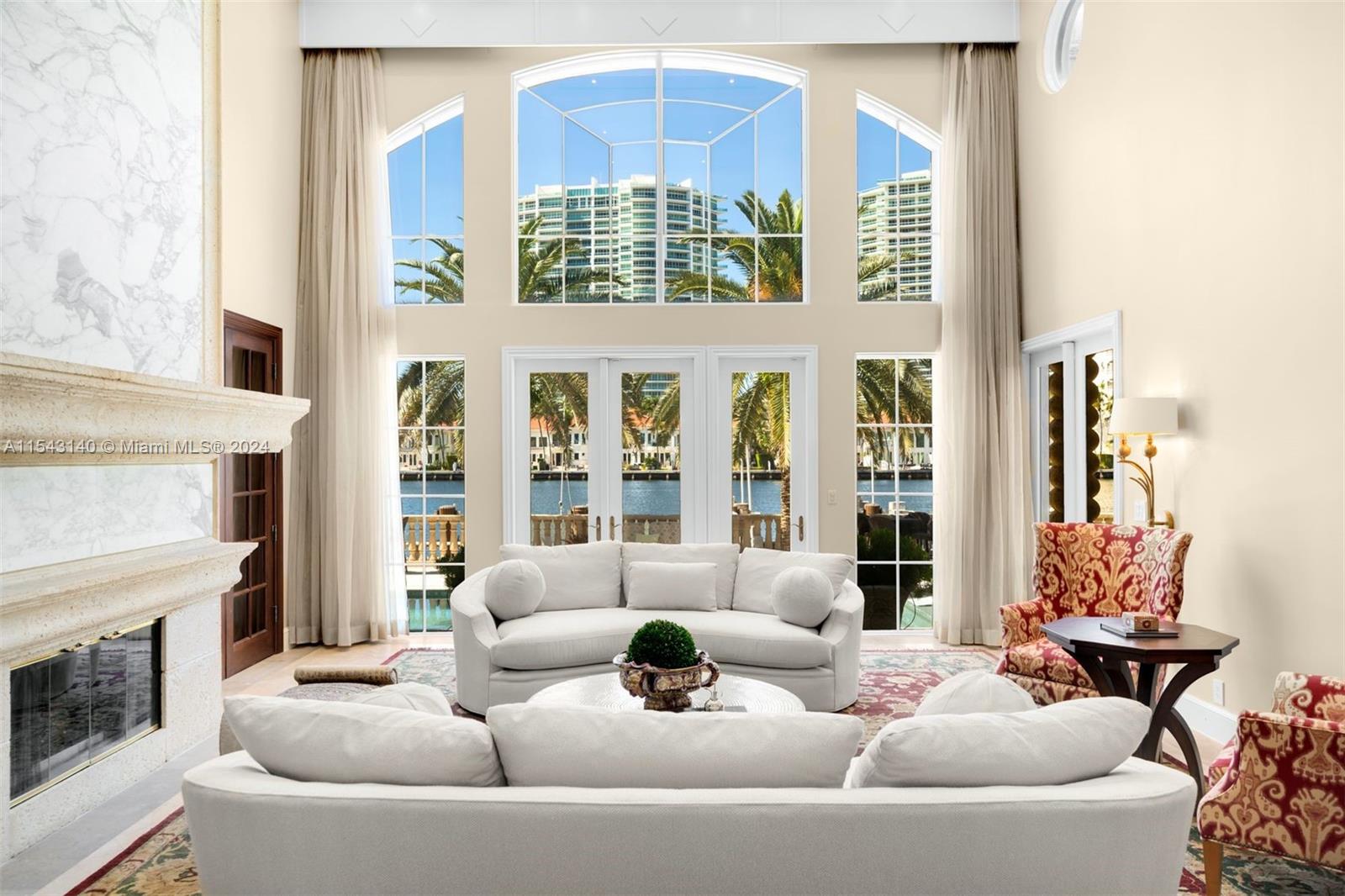 GOLDEN BEACH SEC D - Residential