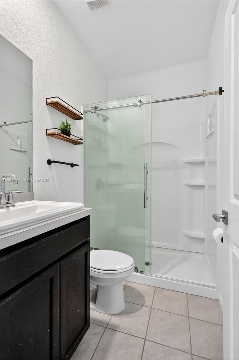 PRINCETON - Residential