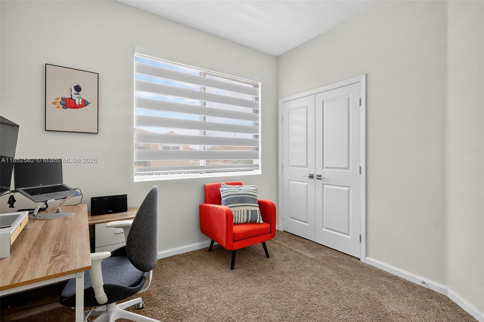 PRINCETON - Residential