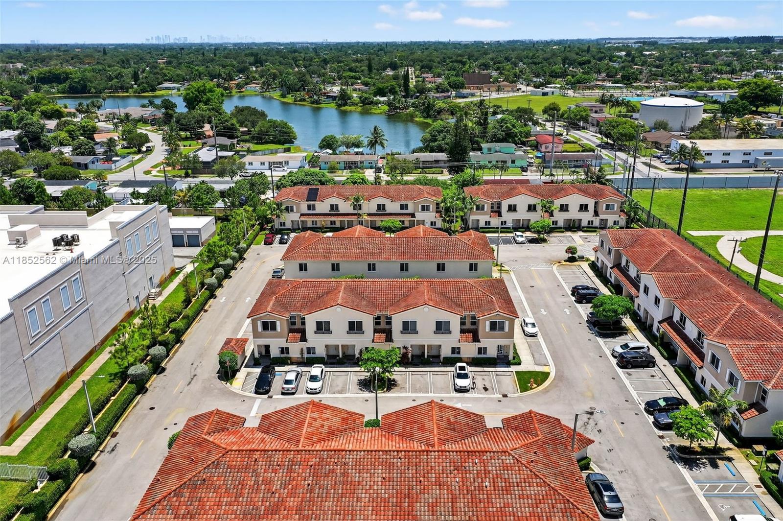 PRINCETON - Residential