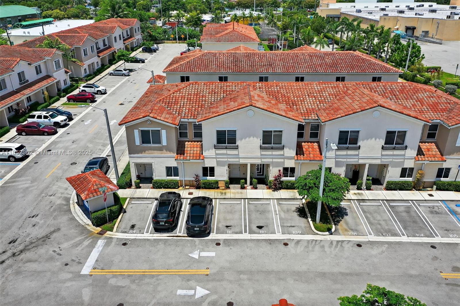 PRINCETON - Residential