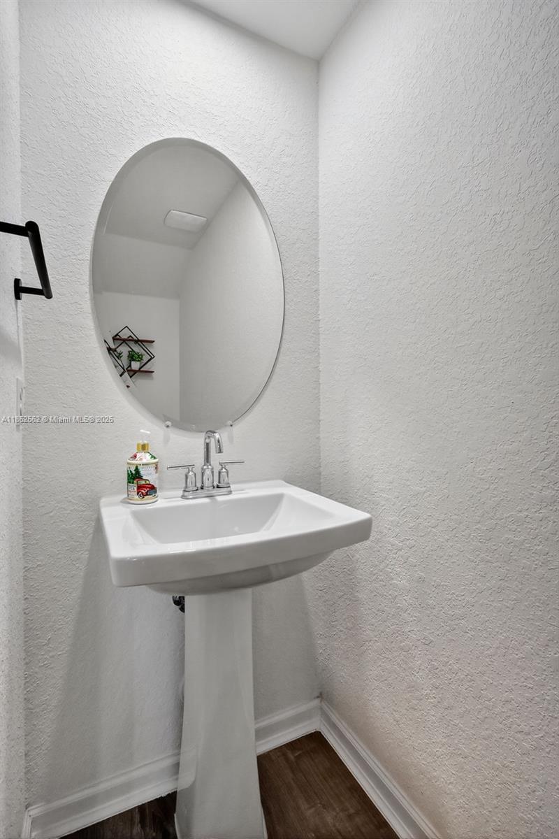 PRINCETON - Residential