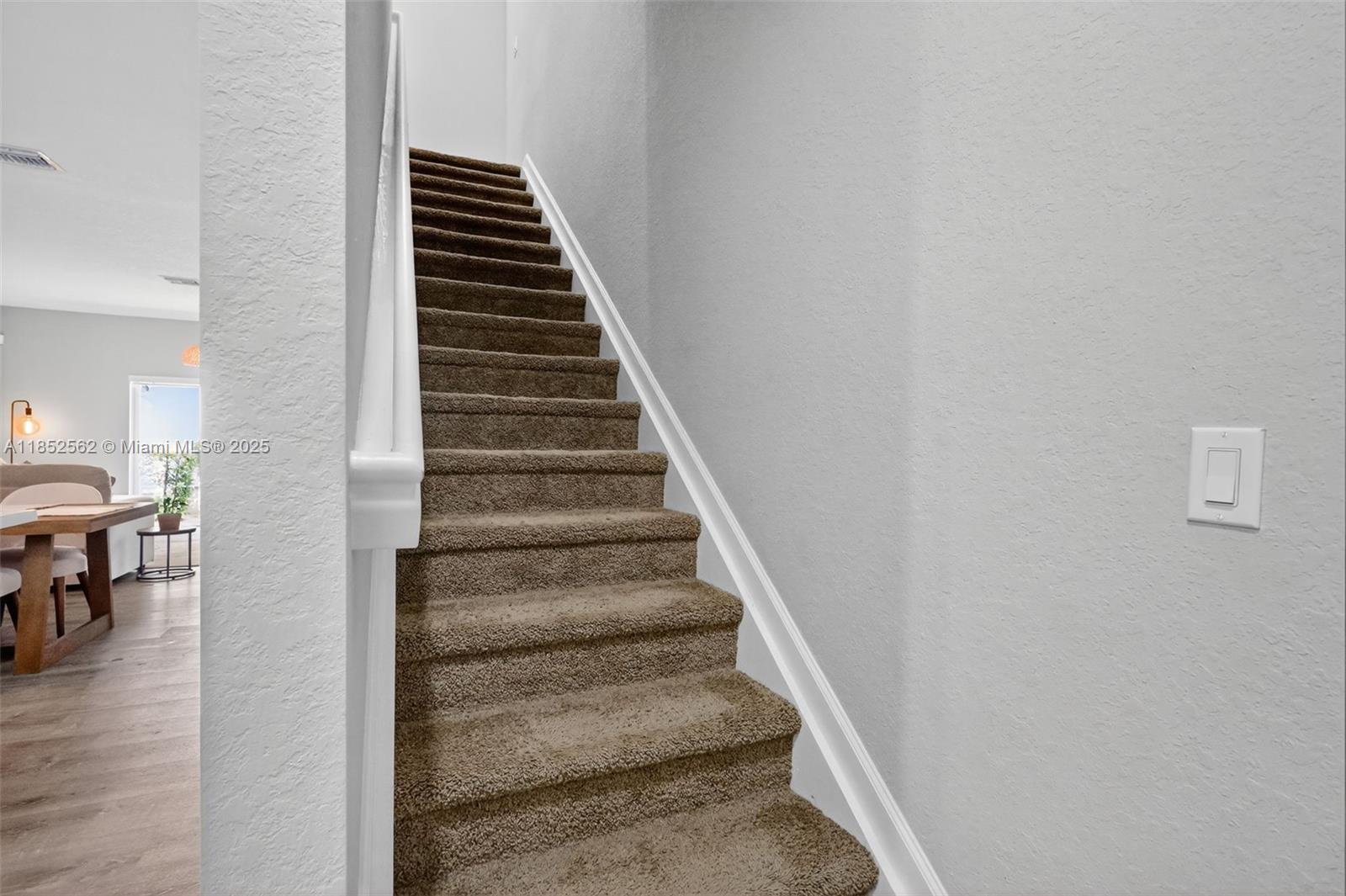 PRINCETON - Residential