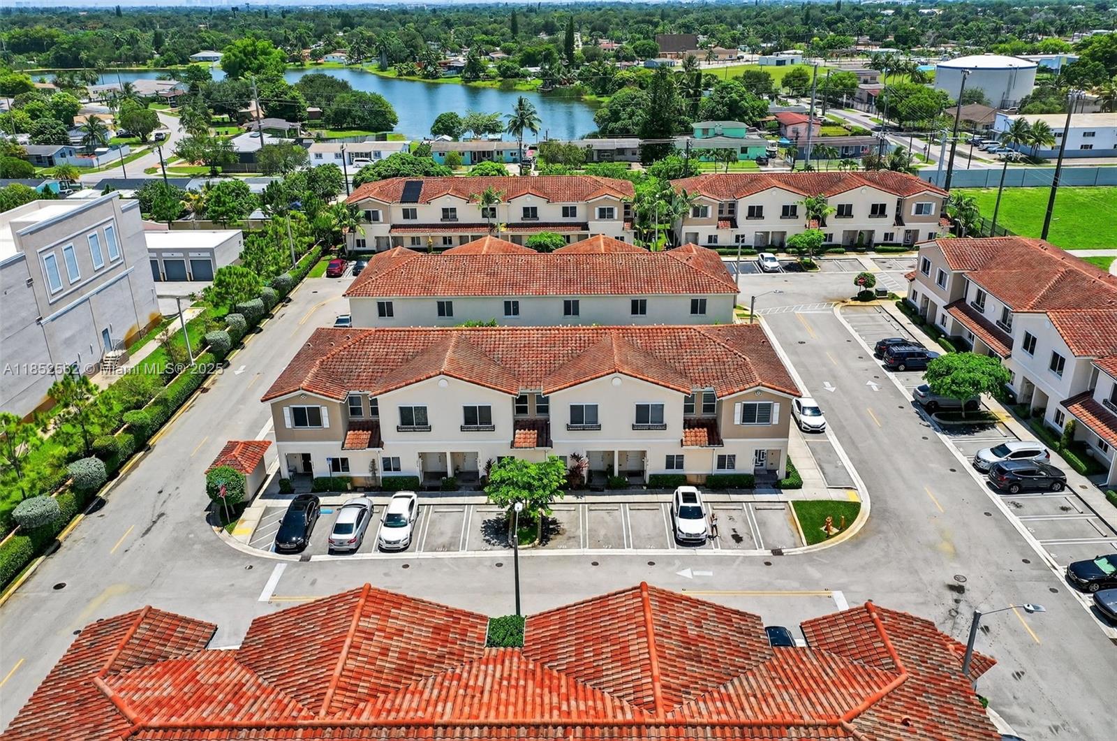 PRINCETON - Residential