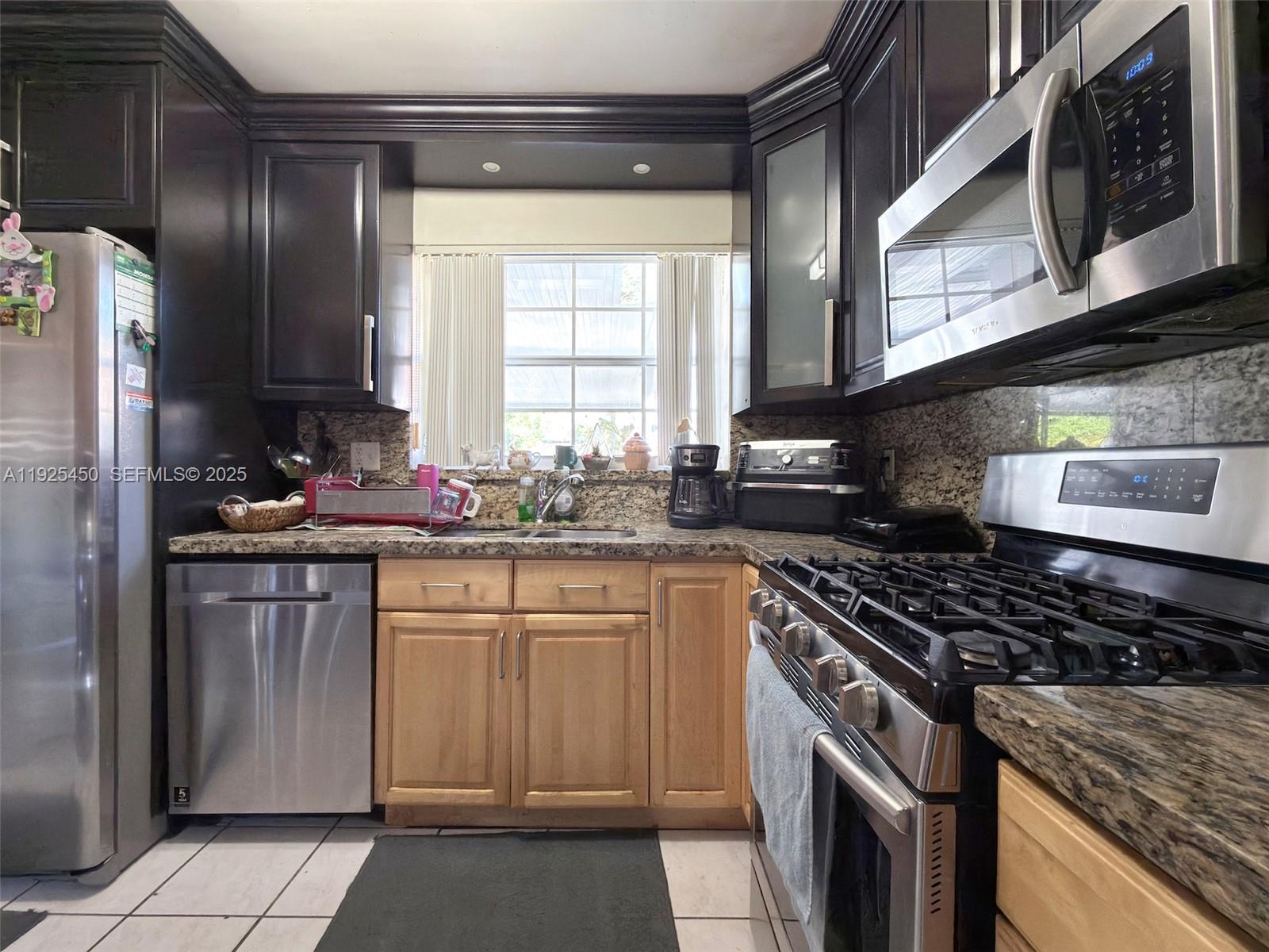 PAUL MARKS SUB - Residential