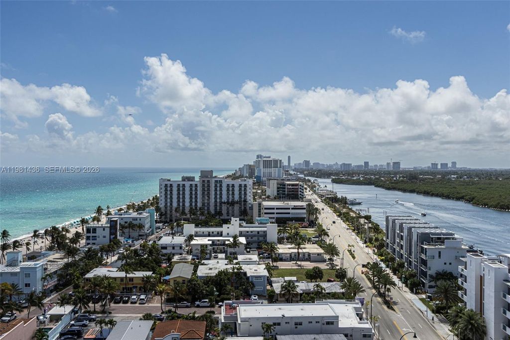 Photo of 3111 N Ocean Dr #1612, Hollywood, FL 33019 (MLS # A11981436)