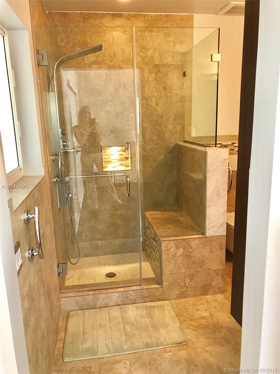 ENCHANTED LAKE SEC 2 - AN - Residential