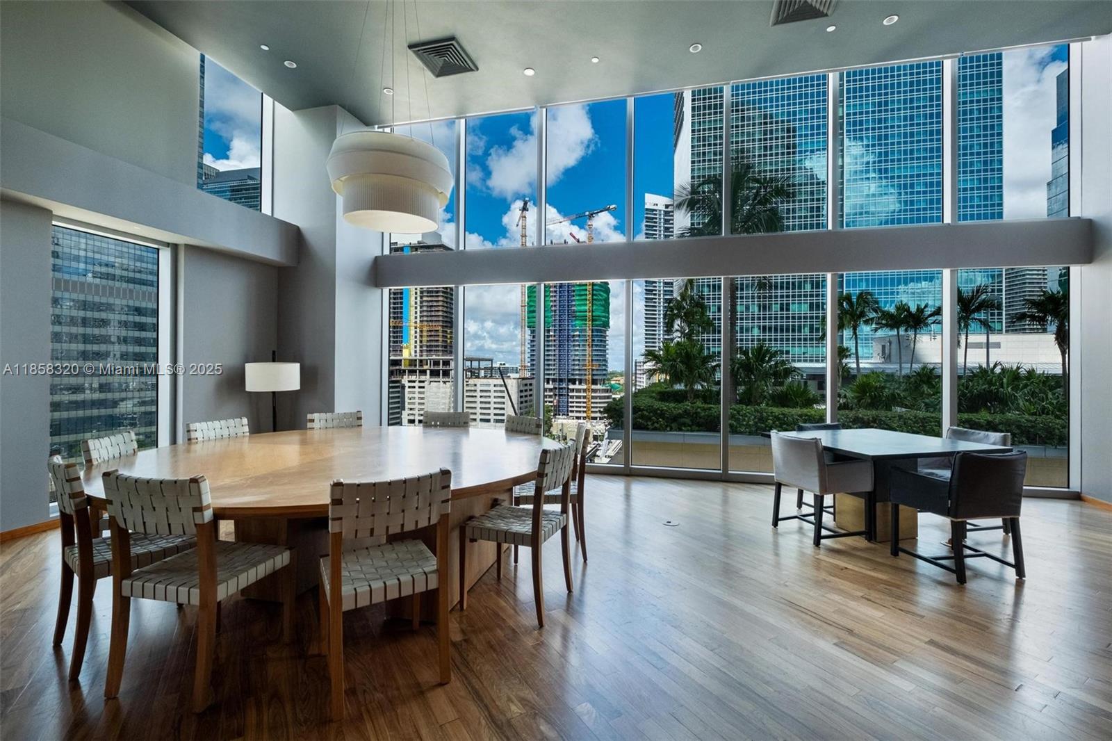 BRICKELLHOUSE CONDO - Residential