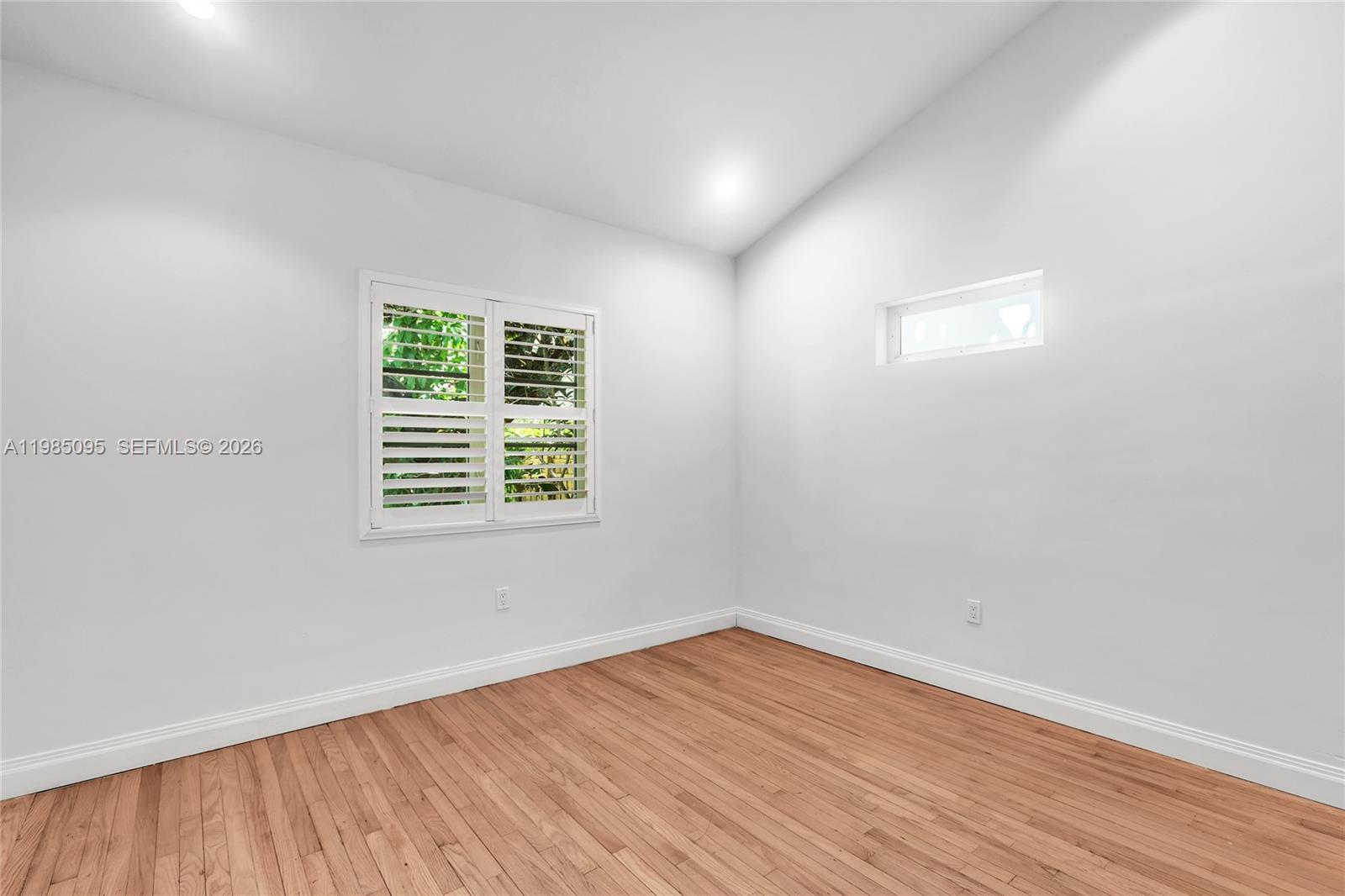 BELLE MEADE OF MIA SEC 1 - Residential Lease