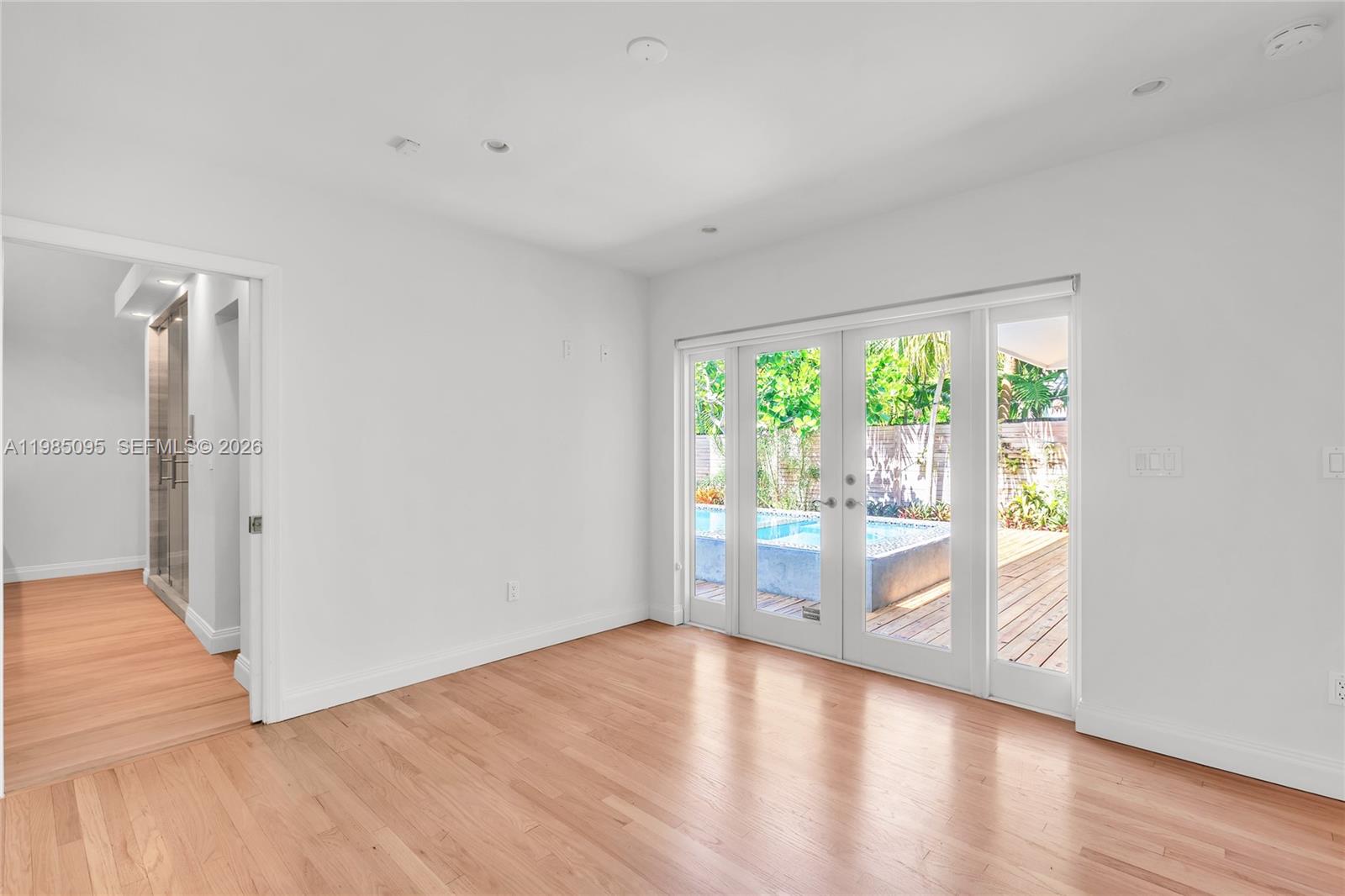 BELLE MEADE OF MIA SEC 1 - Residential Lease