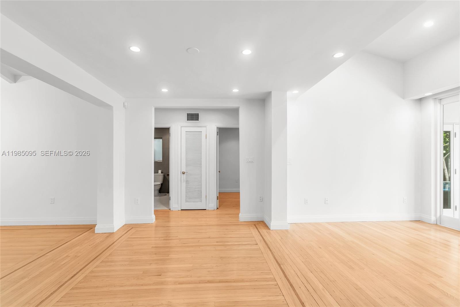 BELLE MEADE OF MIA SEC 1 - Residential Lease