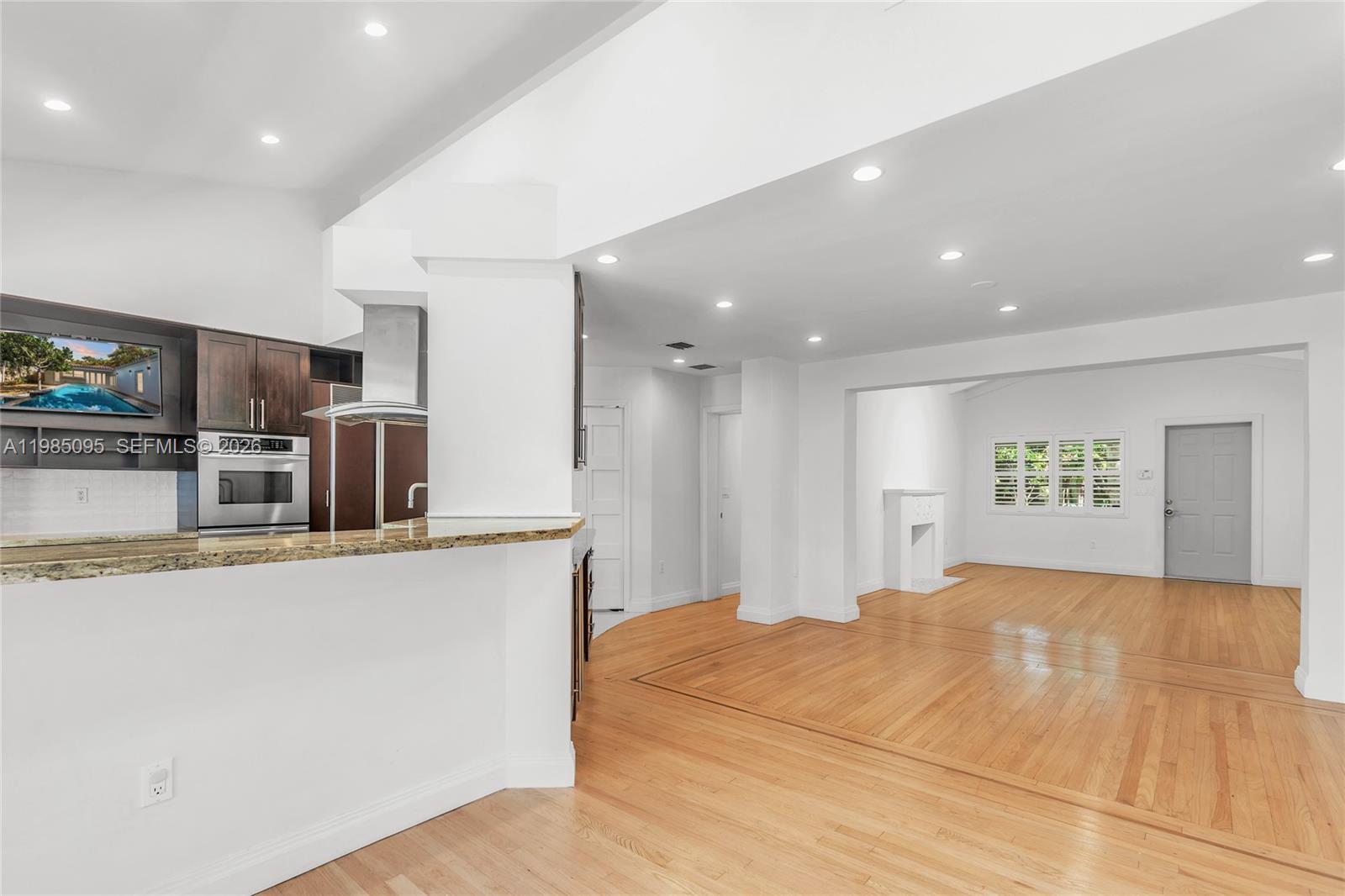 BELLE MEADE OF MIA SEC 1 - Residential Lease