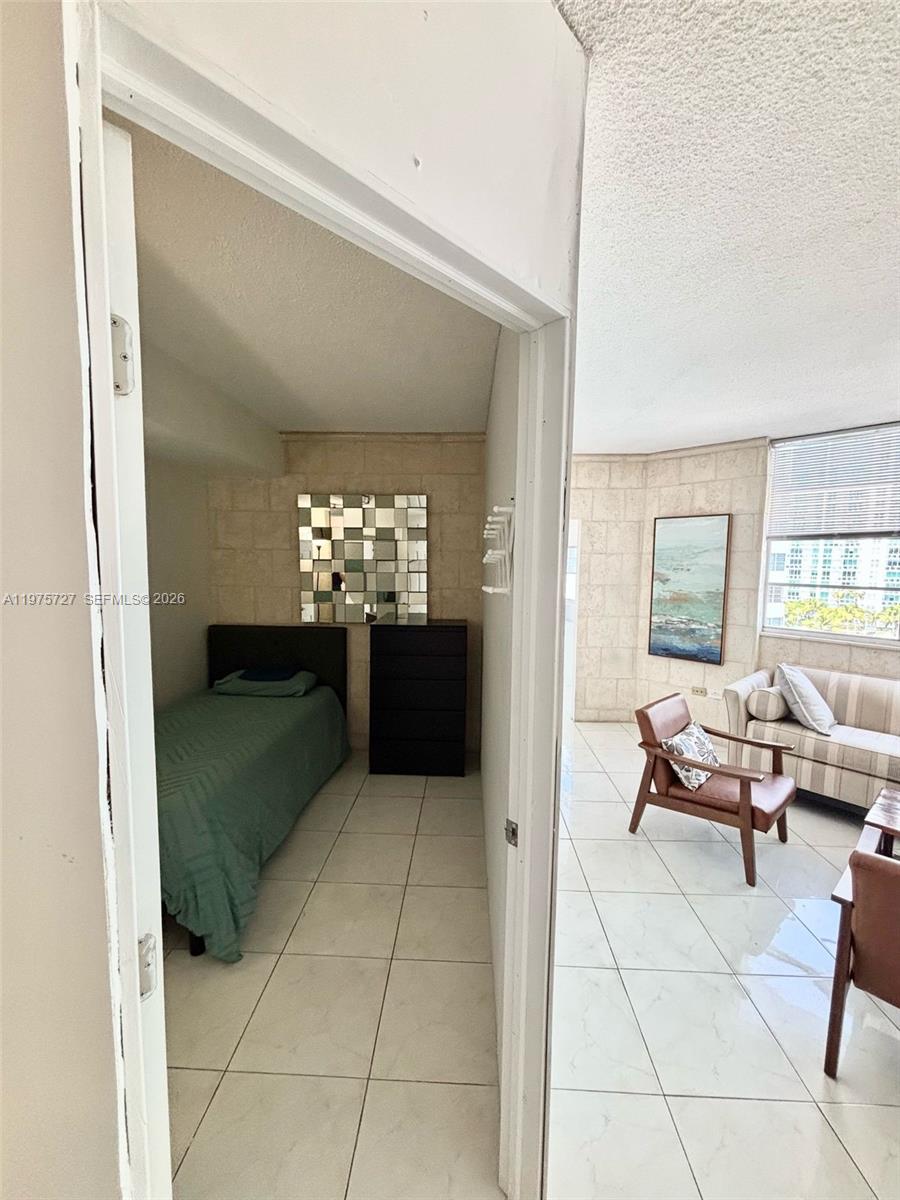 FOUR AMBASSADORS CONDO PH - Residential Lease