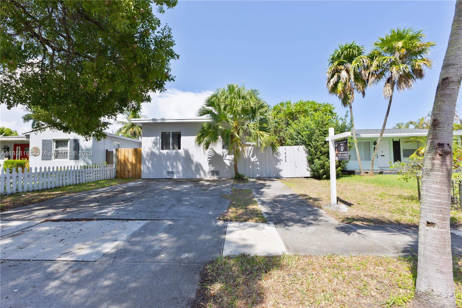 HOLLYWOOD SOUTH SIDE ADD - Residential Income